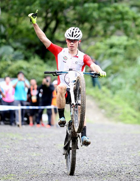 403雅加達亞運下坡賽銀牌得主江勝山將在登山車選拔賽衛冕雙料冠軍中華民國自由車協會提供 結果