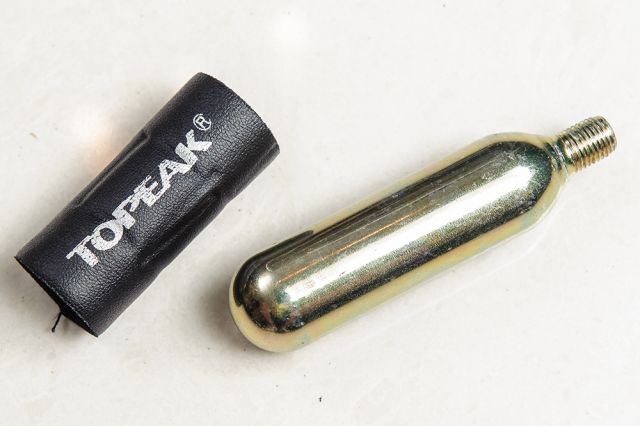 C86B01 03
