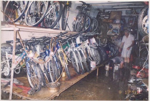 Shimano Service Center HL Bike 10