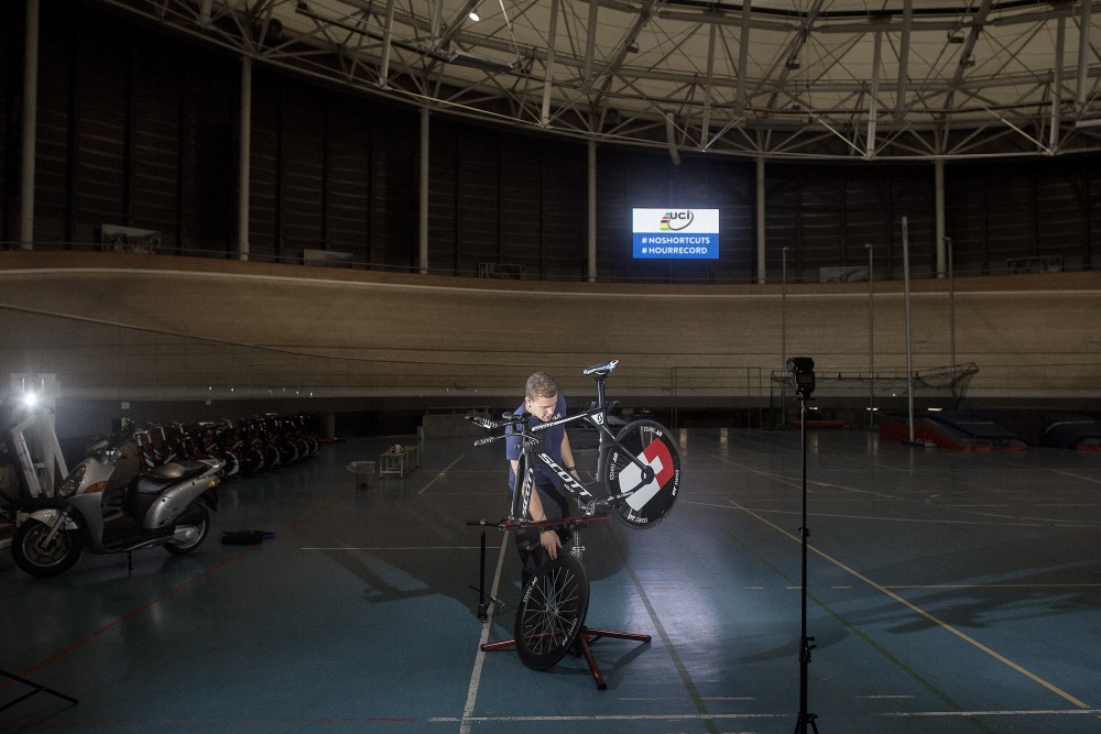 Hour-Record Matthias-Brändle Bike 2014 06