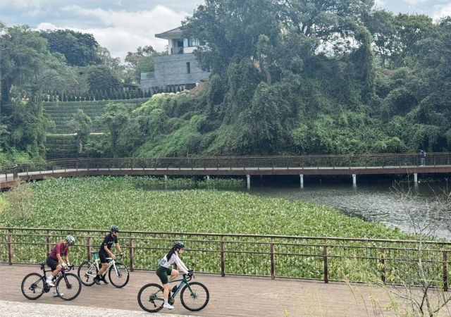 Nanzhuang and Emei Lake 08-1