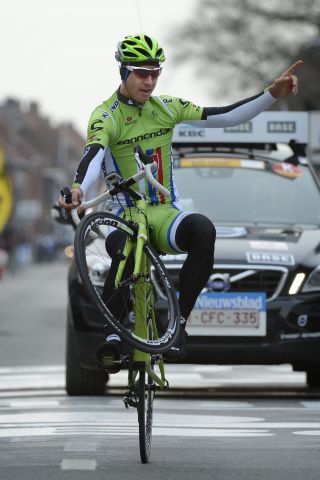 bettiniphoto 0137989 1 full - wheelie